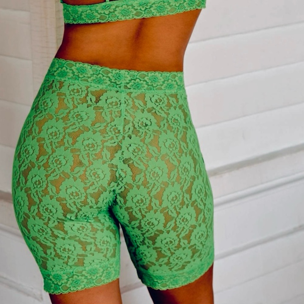 By Anthropology Lace Bike Shorts in Pretty Lime Green 💚